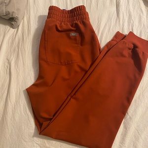 Figs M Tall Auburn Zamora Jogger Scrub Pants